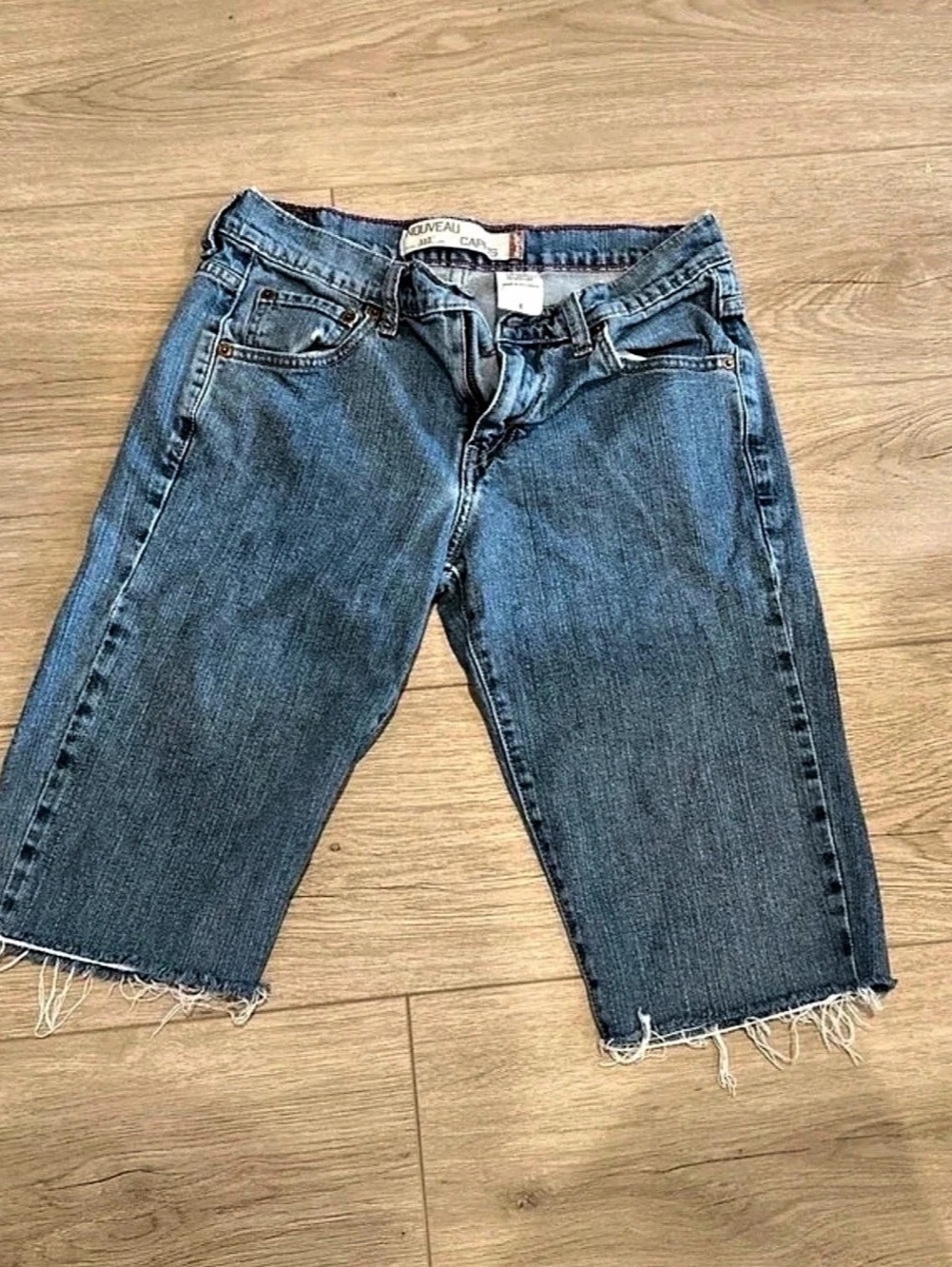 Levi's Nouveau 515 Capris Denim Capri Jeans Size 6